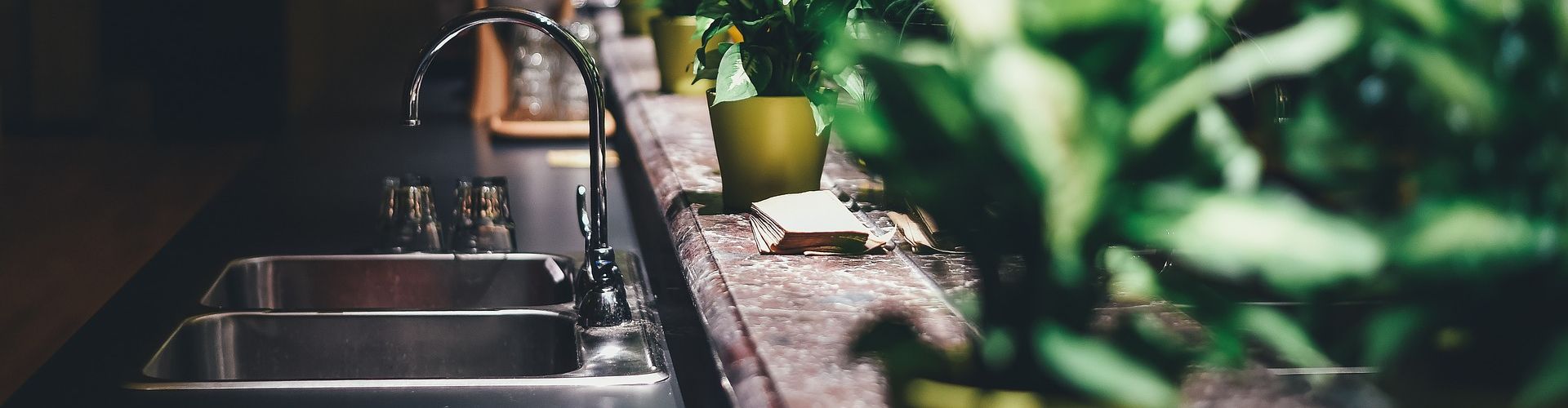 DIY vs the professional plumber